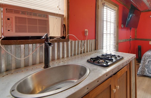 Fort Gaines Apartment | Dock Access On-Site: Peaceful Lake Eufaula Retreat