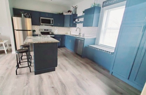 Alpena House | Dog Friendly|Fenced|Full Kitchen|Firepit