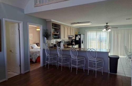 Gulf Shores House | Dog friendly home with private beach internet and washer and dryer