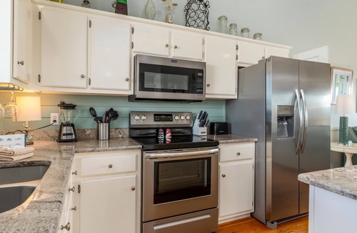 Dauphin Island House | Dog-friendly seaside home with WiFi, deck, amazing views, minutes from beach