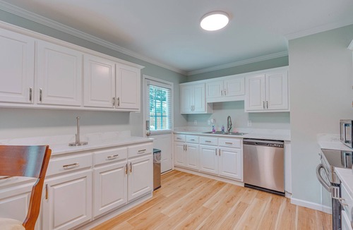 Mobile House | Dog River Waterfront Retreat w/Dock & Gulf Access