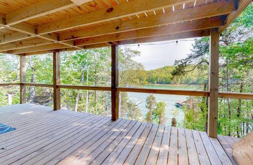 Flat Hollow Marina House | Dog Welcome Waterfront Home Sleeps 12 Firepit