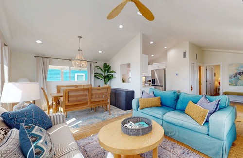 Southpointe House | Dorsey’s Wave On | Gulf-Front Beach House in Fort Morgan with Spacious Deck