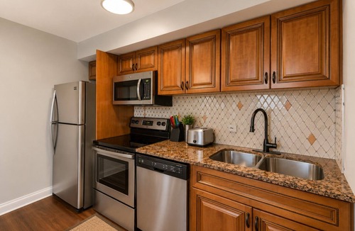 SoNo Condo | Downtown Atlanta 1BR Condo on 24th Floor with Balcony, Walk to Stadium