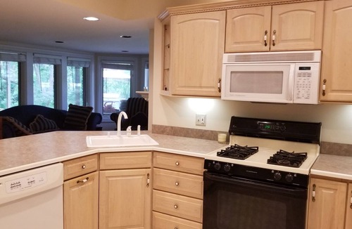 Rochester House | Downtown Cottage