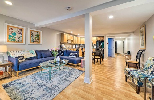 Grand Haven Apartment | Downtown Grand Haven Apt < 1 Mi to Lake Michigan