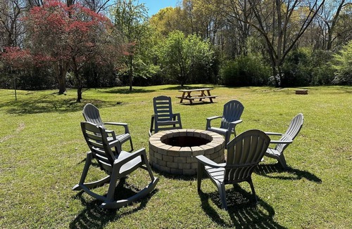 Senoia House | Downtown Senoia Getaway