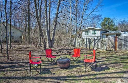 Shorewood-Tower Hills-Harbert House | Dunes Crest | 2Miles to Warren Dunes | Cozy Beach Escape