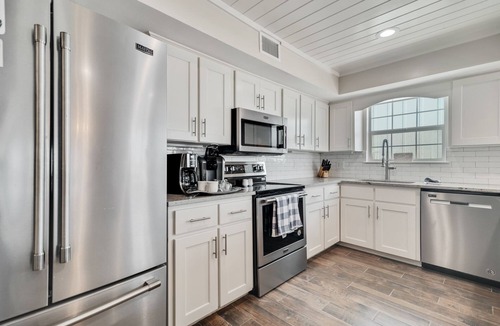 Southpointe House | East Side of Updated Gulf Front home with awesome views steps from the beach