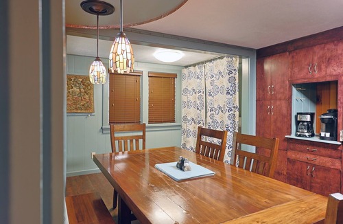 Gatlinburg Cabin | Easy Walk to Gatlinburg Strip! Cabin w/Hot Tub, Theater Room & Easy Parking