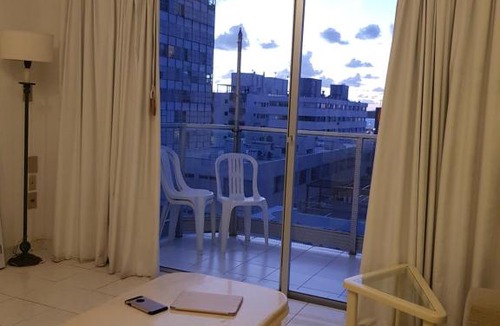 Peninsula Apartment | Edificio Canal Azul