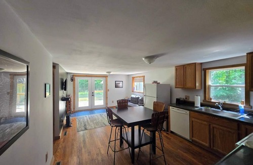Powell House | Ellis' Corner Cabin