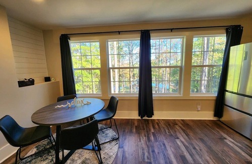 Little Kowaliga House | Enjoy Fresh Air at The Barn at Grateful Cove, Lake Martin