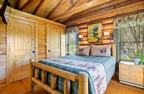 Maryville House | Entire Cabin 15 mins to The Great Smoky Mountains