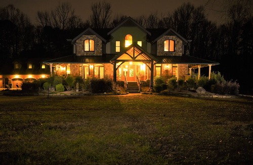 Johns Creek House | Executive Whimsical Estate - Perfect for Gatherings