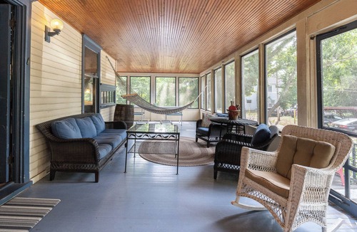 Ottawa Beach House | Experience spacious comfort at Pavillion Paradise - Pet Friendly