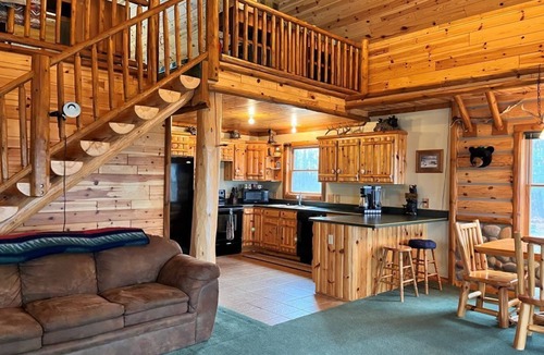 Johannesburg House | Explore Michigan's Elk Country At This Cabin Retreat-Outdoor Enthusiast Dream