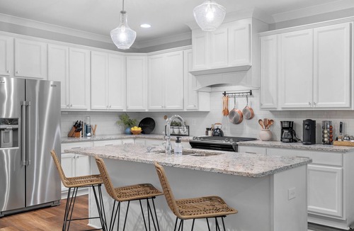 Auburn House | Family-Friendly 3BR w/Office. 10 Min to AU & RTJ. Sleeps 8!