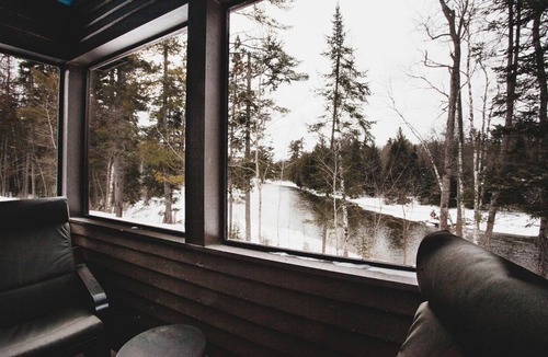 Grayling Cabin | Family-Friendly Cabin Rental for 10 in the Huron National Forest, Michigan