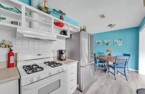 West Pensacola House | Family Getaway w-Pool, Park & Near Beaches
