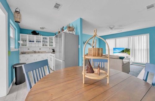 West Pensacola House | Family Getaway w-Pool, Park & Near Beaches