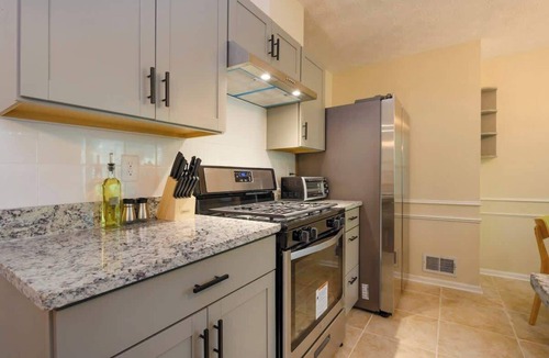Norcross House | Family Home/Near ATL/5beds/3baths/Sleep12