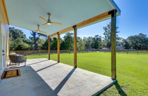 Oak House | Fish, Boat & Unwind: Gem 6 Mi to Gulf Shores Beach