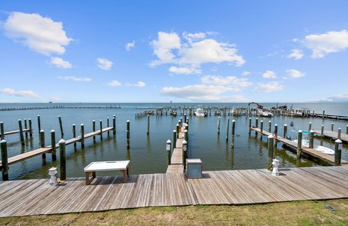 Fort Morgan Condo | Fort Morgan Marina 2 | 1BR Waterfront Condo | Bay View