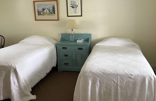Lake Leelanau Resort | Fountain Point - Cottage 8