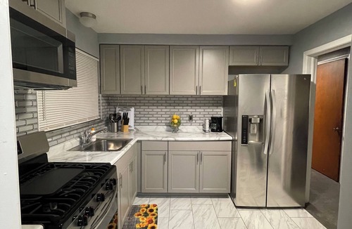 Detroit House | Full home, 420 friendly