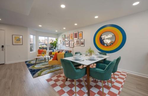 Rutledge Hill House | Funky Town - Walkable to Nashville Attractions