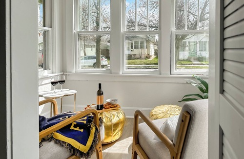 Harters Heights House | Golden Dome Getaway | Walk to ND | School Spirit!