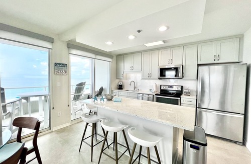 Orange Beach Condo | Gorgeous Beach-Front Orange Beach Luxury Condo with Balcony! Amazing Gulf Views!