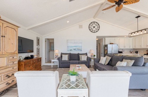 Surf Side Shores House | Gorgeous Views! 5BR directly on the beach! Great covered Deck overlooking water!