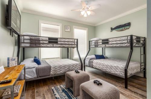 Dauphin Island House | Grace Wins - 2335 Bienville