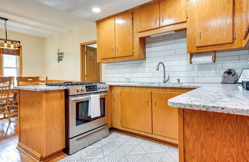 Grand Blanc House | Grand Blanc Rental w/Gas Grill & Private Yard