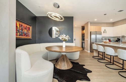 Eighth Avenue Condo | Grand Downtown Mega! 2 Condos w/Pool & Gym! Walk to Broadway! Sleeps 16+