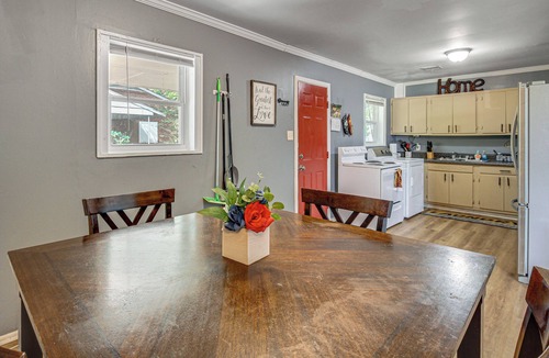 Decatur House | Great for Group & Work Stays! Decatur Unit By Dtwn