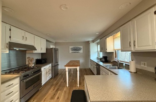 Lexington House | Great Lakes Resort - Big House - Suite 14