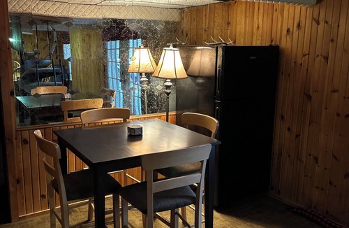 Palmyra House | Great Wood Lodge: Spacious 5-bedroom, 2.5-bath home with pool on 3+ acres.