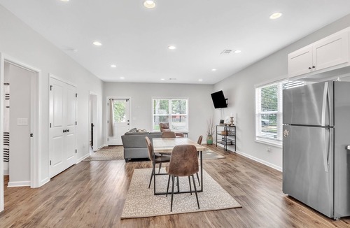 Columbus House | Green Light Haven, Comfort in Columbus, 2BR, Grill