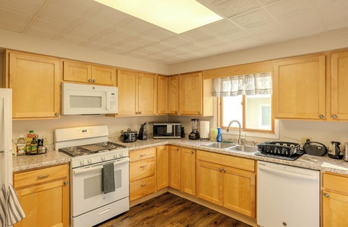 Houghton House | Greenleaf-Just listed! Summer in the U.P. Minutes to Hancock Beach & Trails