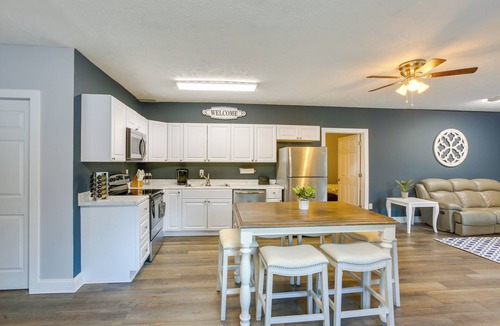 Cadillac House | Group Getaway in Cadillac MI W/Theater Room