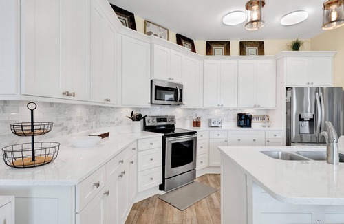 Southpointe House | Gulf Front | Community Pool | Elevator
