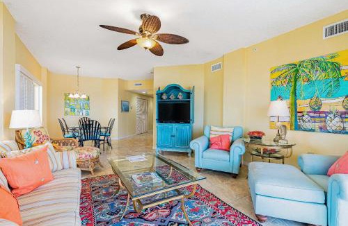 Orange Beach House | Gulf-front condo with spacious balcony resort amenities and cheerful interior