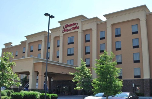 Pennington Bend Hotel | Hampton Inn & Suites Nashville at Opryland