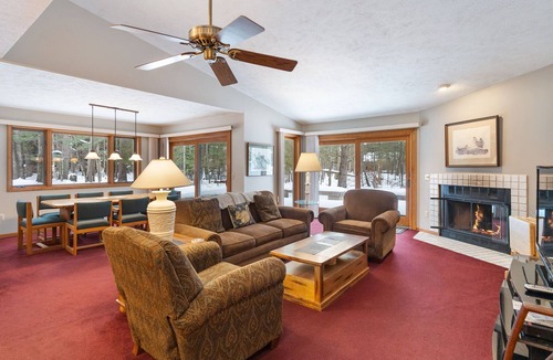 Harbor Springs Condo | Harbor Cove 108 SKI! Beach! Tunnel of Trees!