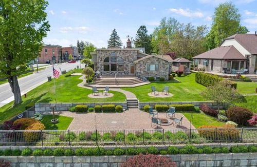 Lexington House | Harbor View! Walk Out The Door Into Downtown Lex!