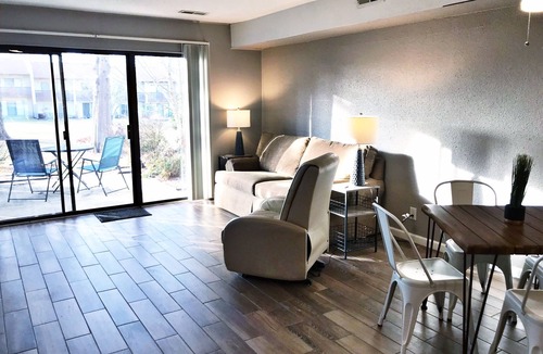 Fairfield Glade Condo | Heart of Fairfield Glade condo! Golfing, hiking, and racquet sports
