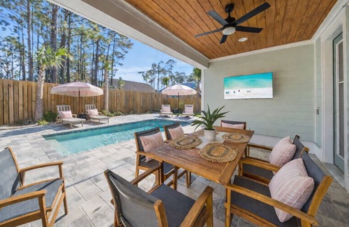 Inlet Beach Heights House | Heated Pool Putting Green Sleeps 14 Walk to Beach Near 30A